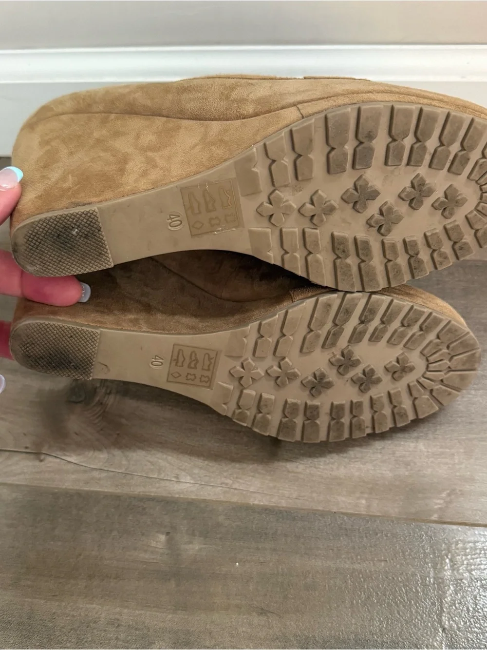 JBU Daffodil Shoes T-Strap Casual Flat 6.5 Brown Laser Cut Mary Jane Walking